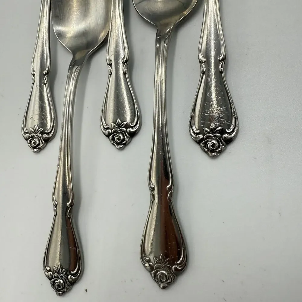 Oneida ARBOR ROSE TRUE ROSE Stainless Flatware 5+ Place Settings 29 PCs Floral